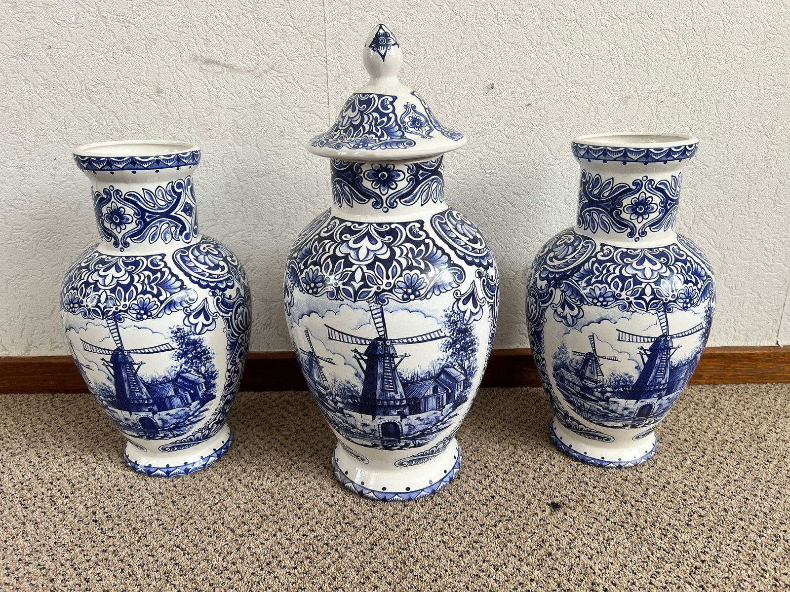 T. Delfts Bleau vazenset, Antiek en Kunst, Ophalen