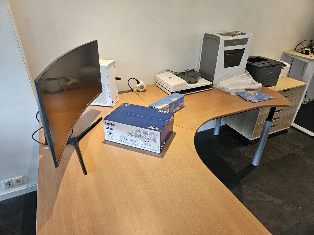 L vorm Buro, Huis en Inrichting, Bureaus, Ophalen, Gebruikt, Hout, Overige merken