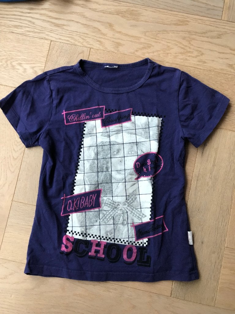 Leuk paarsig shirt met korte mouw maat 134/140, Kinderen en Baby's, Kinderkleding | Maat 134, Gebruikt, Meisje, Ophalen of Verzenden
