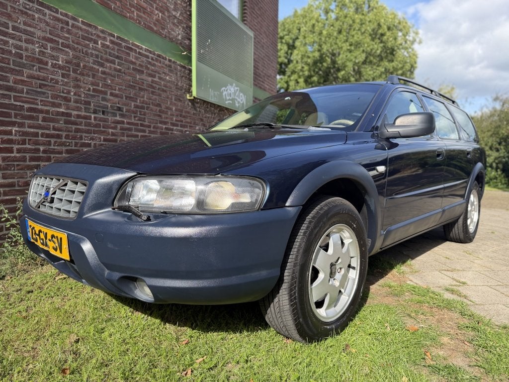 Volvo V70 Cross Country 2.4 T C-Line*2001*Cruise|Ecc|Xenon|T, Auto's, Automaat, Beige, Blauw, 2435 cc