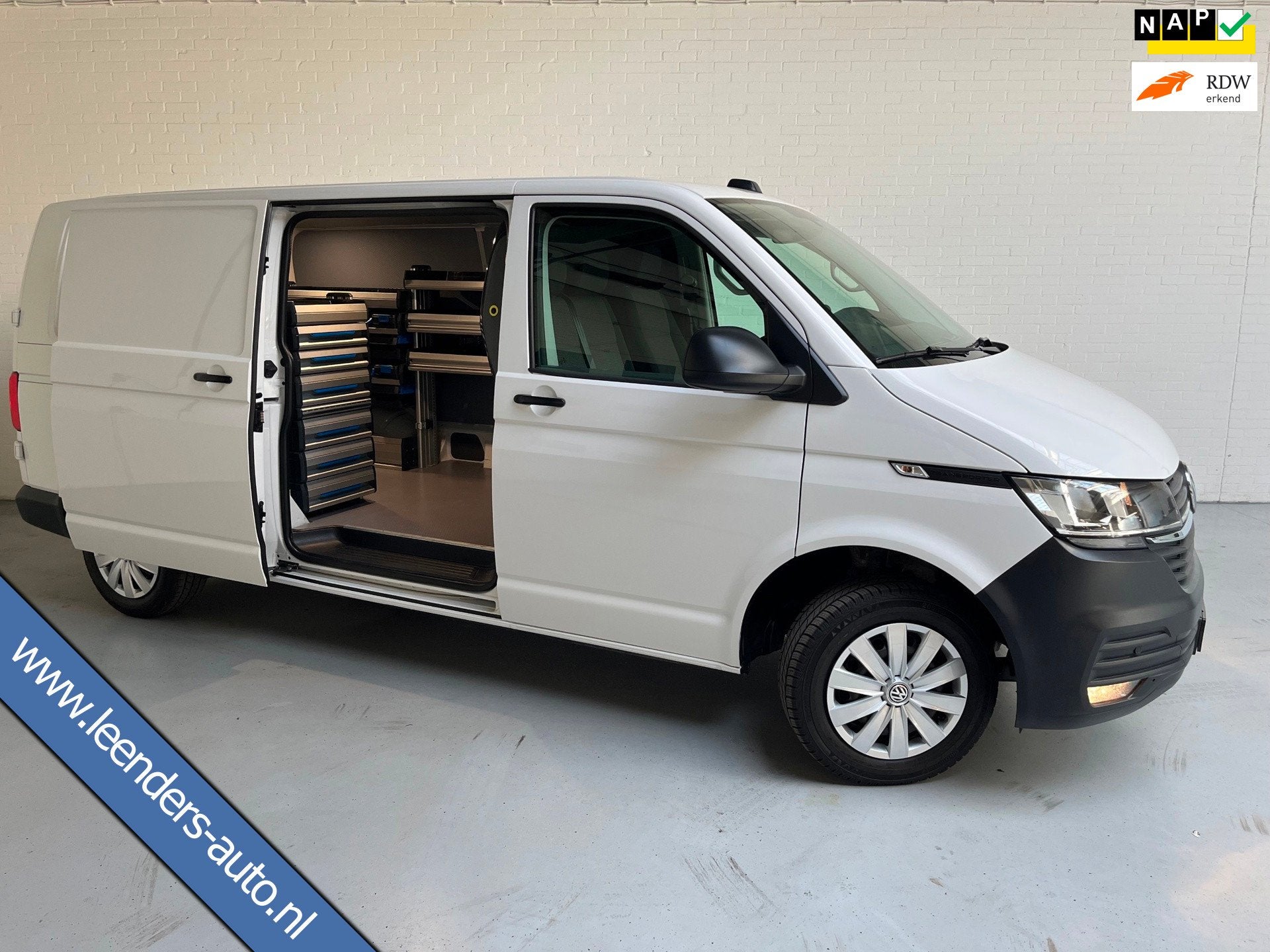 Volkswagen Transporter Automaat Servicewagen 2.0 TDI 150PK e, Auto's, Dealer onderhouden, Stof, Gebruikt, 4 cilinders