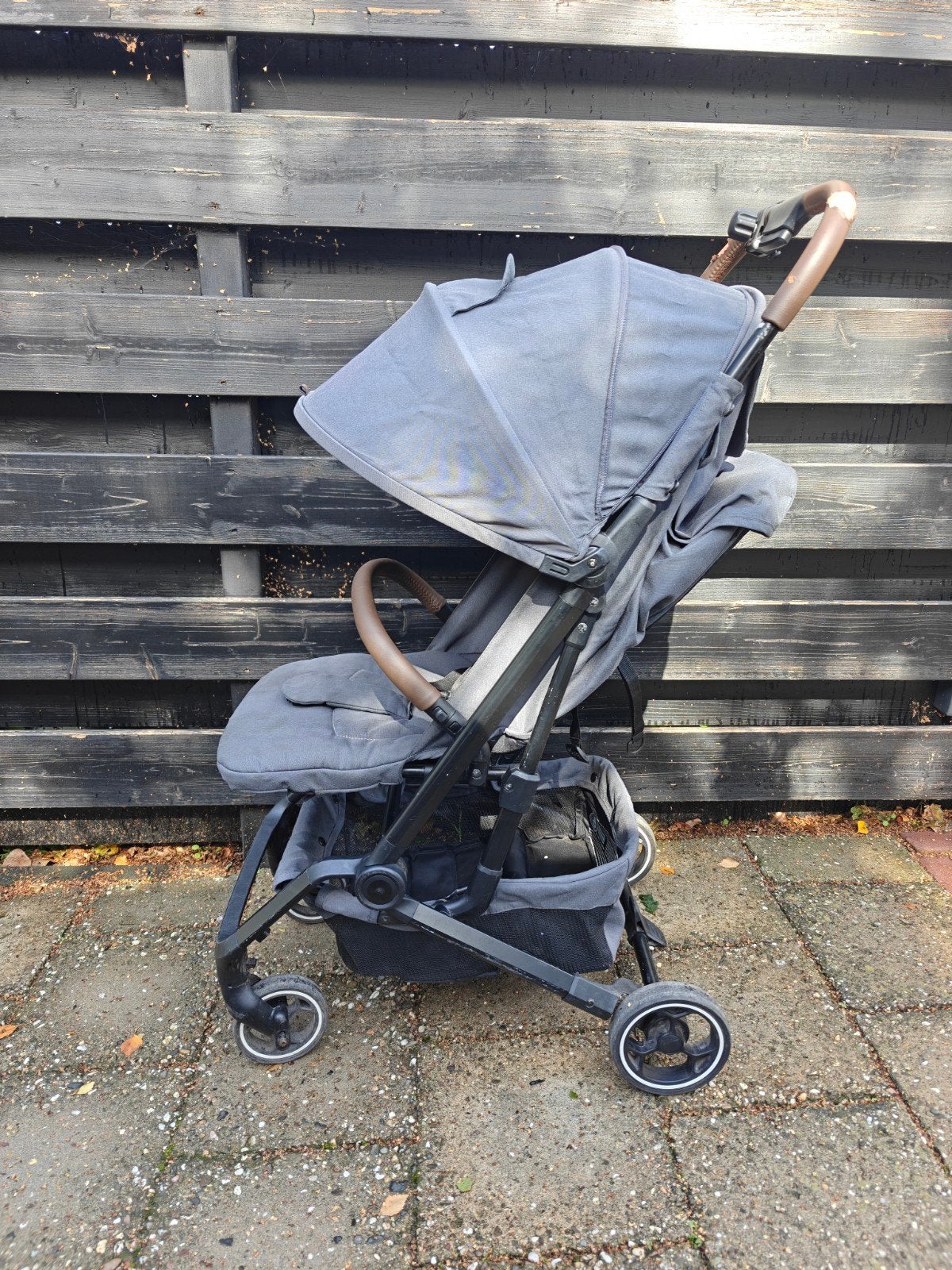 Qute Buggy Q-Compact Antra - Handbagage Vliegtuig, Ophalen, Gebruikt, Kinderwagen, Overige merken