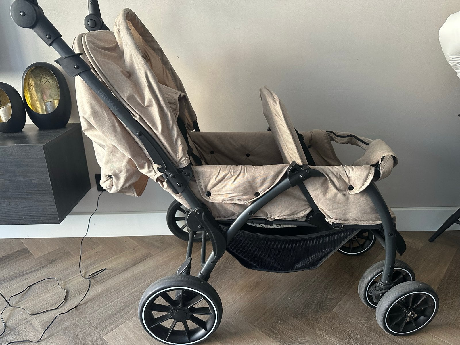 Praktische Duowagen - Ideaal voor twee kinderen, Kinderen en Baby's, Kinderwagens en Combinaties, Gebruikt, Duowagen, Ophalen