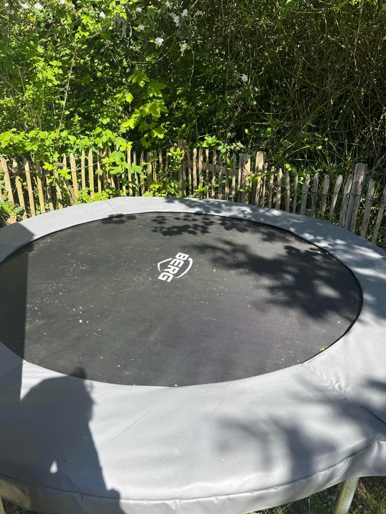 BERG Trampoline - Gebruikt met lichte vlekken, Ophalen, Gebruikt