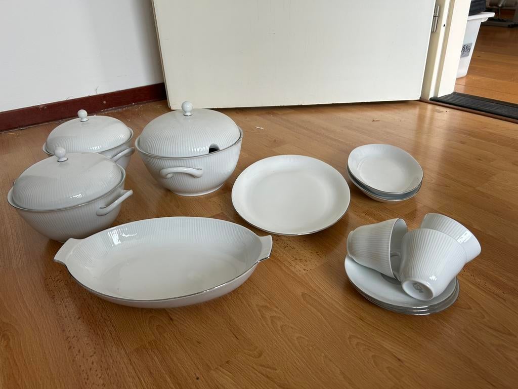 Servies Miranda (Bavaria Germany), Antiek en Kunst, Antiek | Servies los, Ophalen