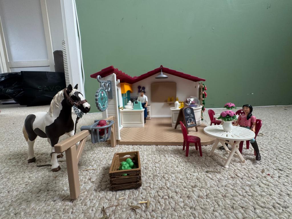 Schleich paardencafé, met paard, Ophalen of Verzenden, Zo goed als nieuw