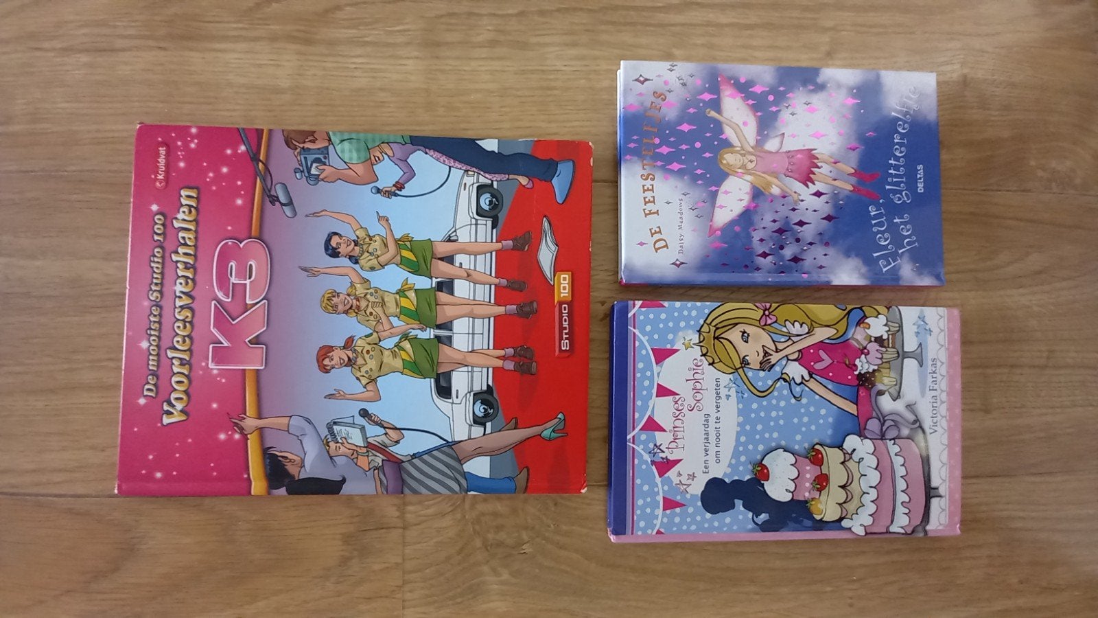 K3 Voorleesverhalen, Fleur en Prinses Sophie boeken, Boeken, Ophalen of Verzenden, Gelezen, Studio 100, Victoria Farkas, Sprookjes