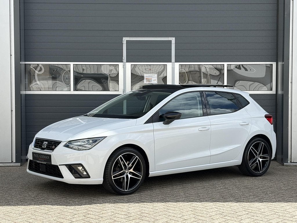 SEAT Ibiza 1.0 TSI FR Business Intense | Pano | LED | Parkee, Auto's, Seat, Gebruikt, Bedrijf, Handgeschakeld, 570 kg