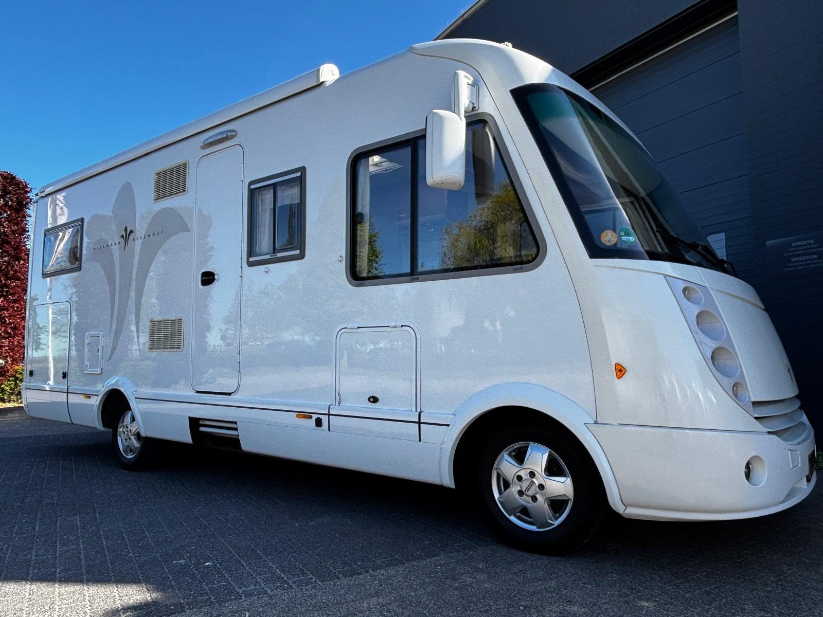 Caravans And Camping Niesmann