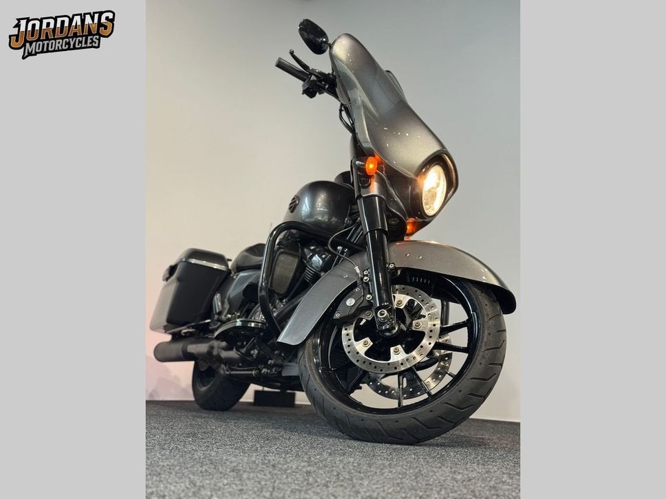 HARLEY-DAVIDSON STREET GLIDE SPECIAL FLHXS (bj 2021), Motoren, HARLEY-DAVIDSON, Bedrijf, Onbekend, Toermotor