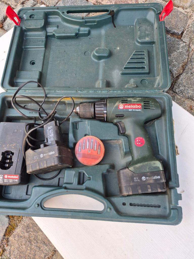 Metabo accuboormachine 12V, Gebruikt, Variabele snelheid, Ophalen of Verzenden, Boor- en Schroefmachine
