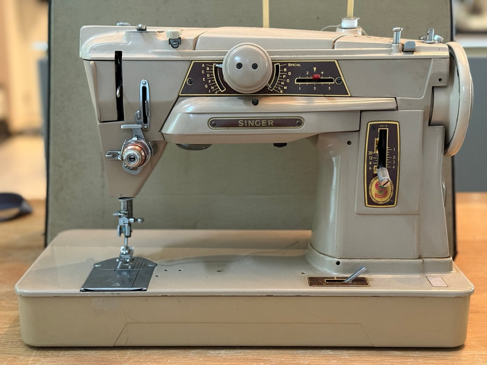 Vintage Singer 401 G Automatische Naaimachine - Goede Staat, Ophalen, Gebruikt, Naaimachine, Singer