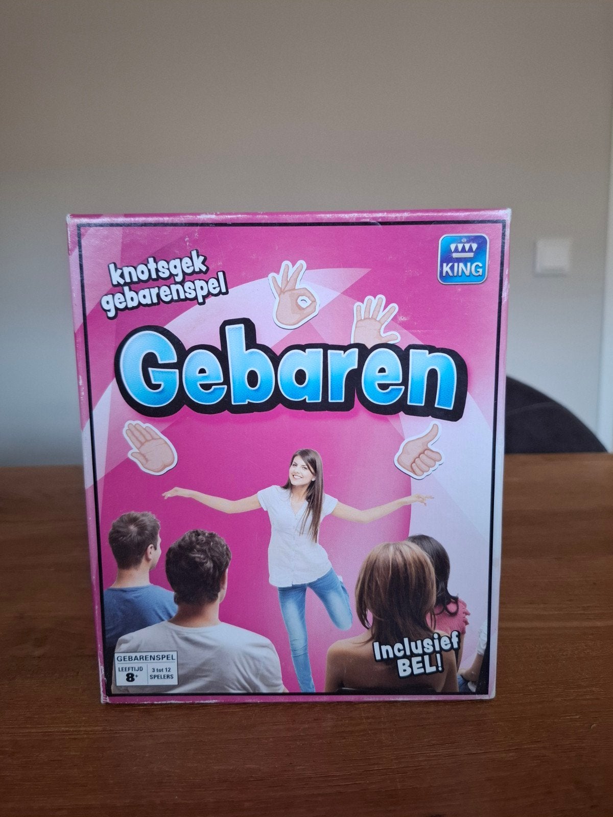 Knotgekke Gebaren Spel - Inclusief Bel!, Vijf spelers of meer, Ophalen of Verzenden, Zo goed als nieuw, King