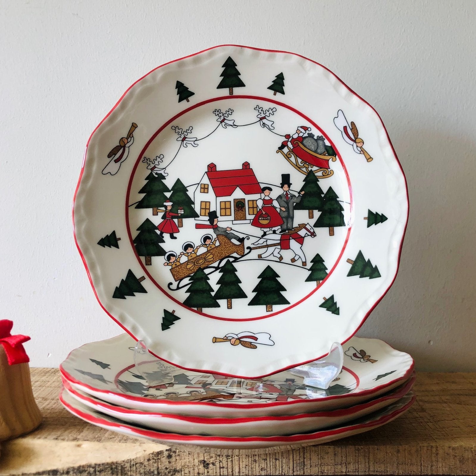 Set van 4 Kerst Ontbijtborden Mason’s Christmas Village 1769, Overige merken, Vintage, Ophalen of Verzenden, Zo goed als nieuw
