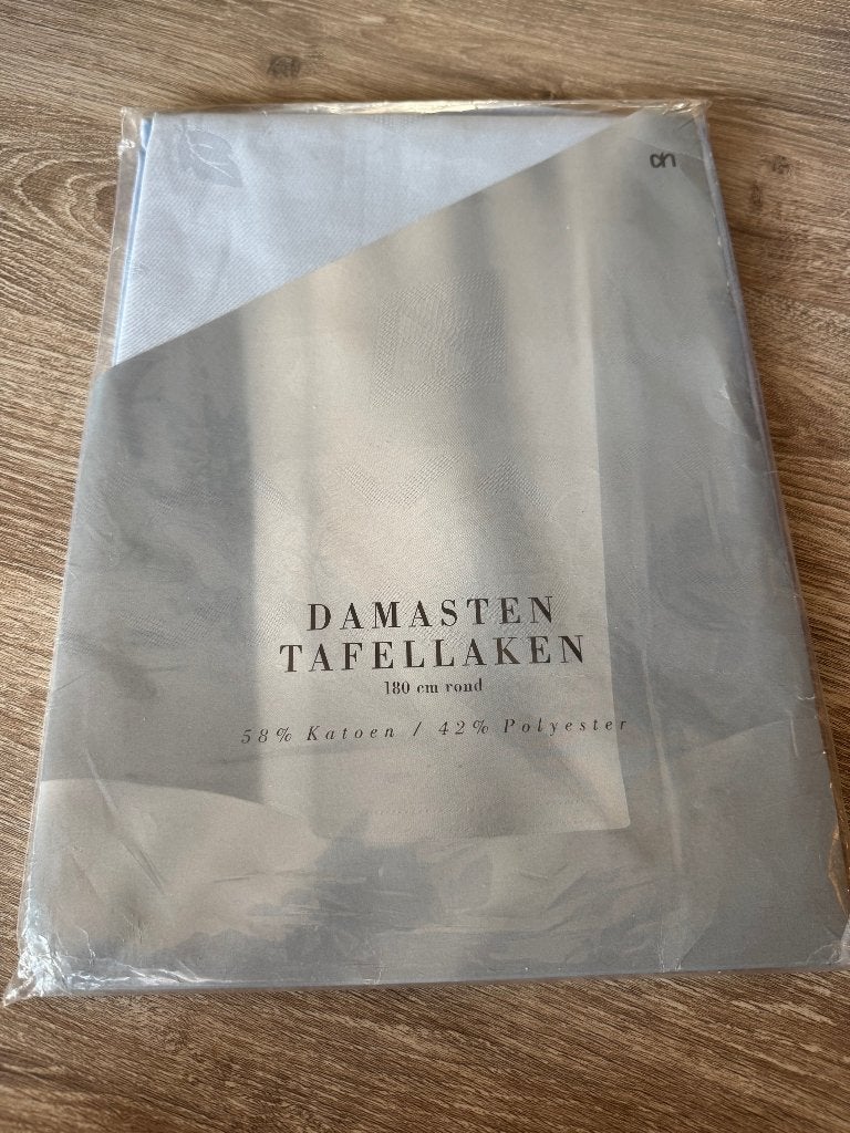 NIEUW Damasten tafellaken  tafelkleed ROND licht Blauw 180 Ø, Huis en Inrichting, Nieuw, Ophalen of Verzenden, 180 cm, 180 cm