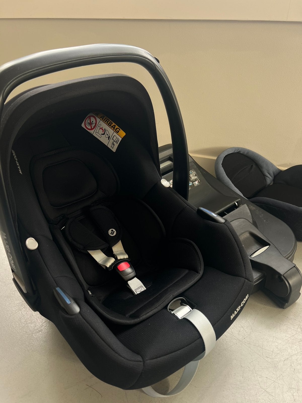 Maxi cosi met isofix, Kinderen en Baby's, Autostoeltjes, Ophalen of Verzenden, Zo goed als nieuw, Isofix, 0 t/m 13 kg