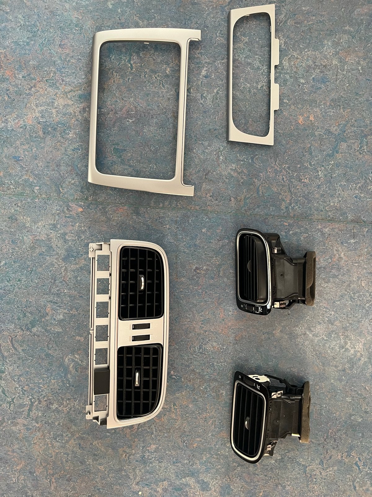 VW Polo WRC Origineel Dubbeldin Radio Roosterset Chrome, Auto-onderdelen, Ophalen of Verzenden, Gebruikt, Volkswagen
