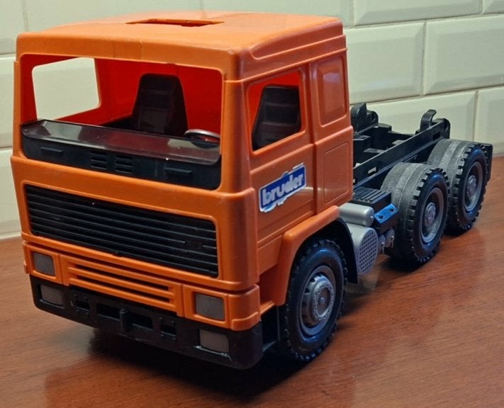 Bruder Volvo F16 Intercooler oranje, Ophalen of Verzenden, Gebruikt