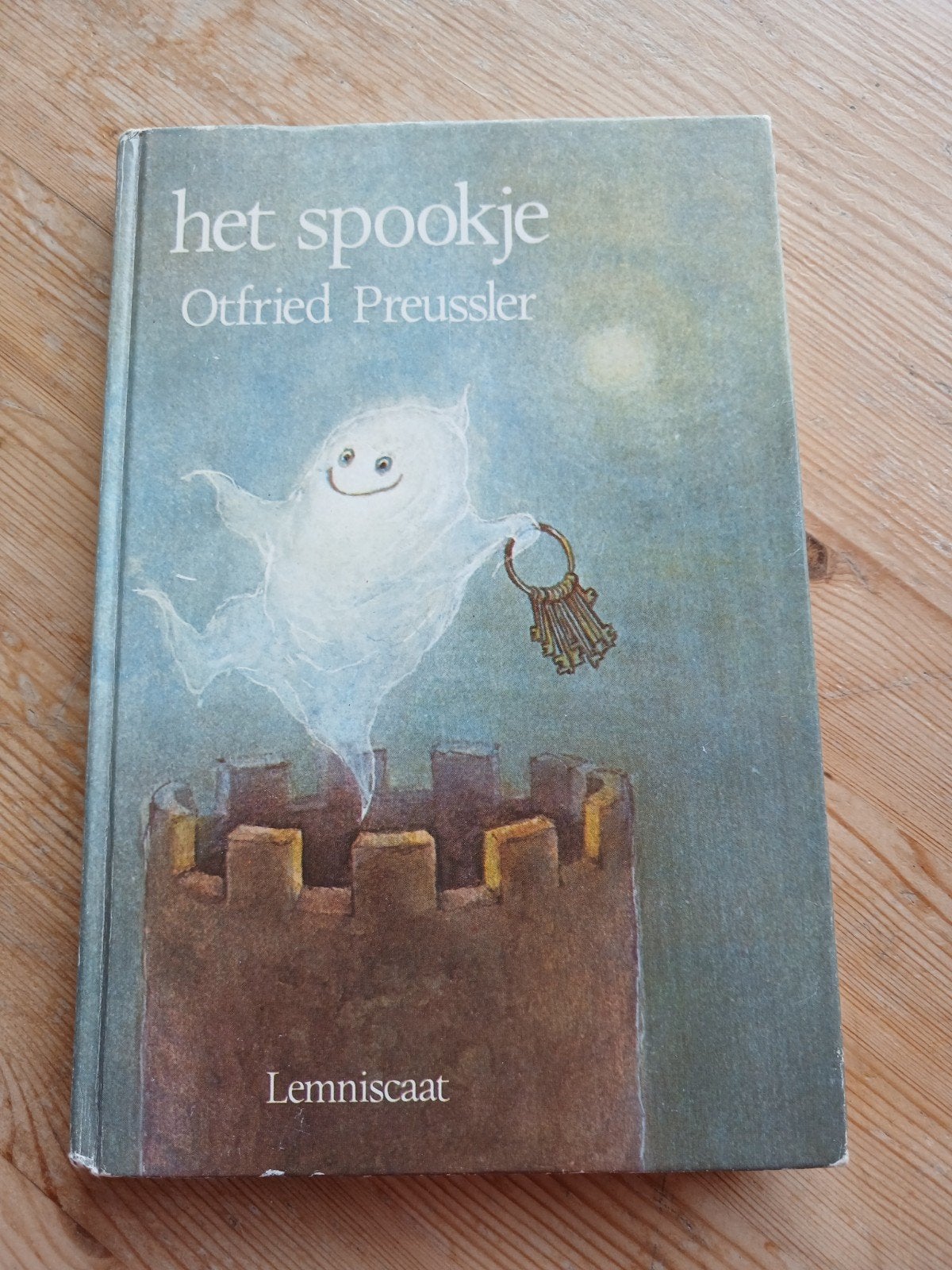 Het spookje, Otfried Preussler, Boeken, Kinderboeken | Jeugd | onder 10 jaar, Ophalen of Verzenden, Fictie algemeen