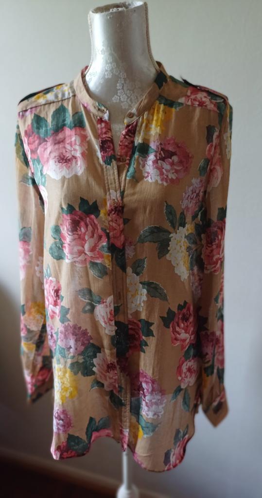Zara katoenen batist blouse met bloemenprint en epauletten, Overige kleuren, Verzenden, Zara, Maat 42/44 (L)