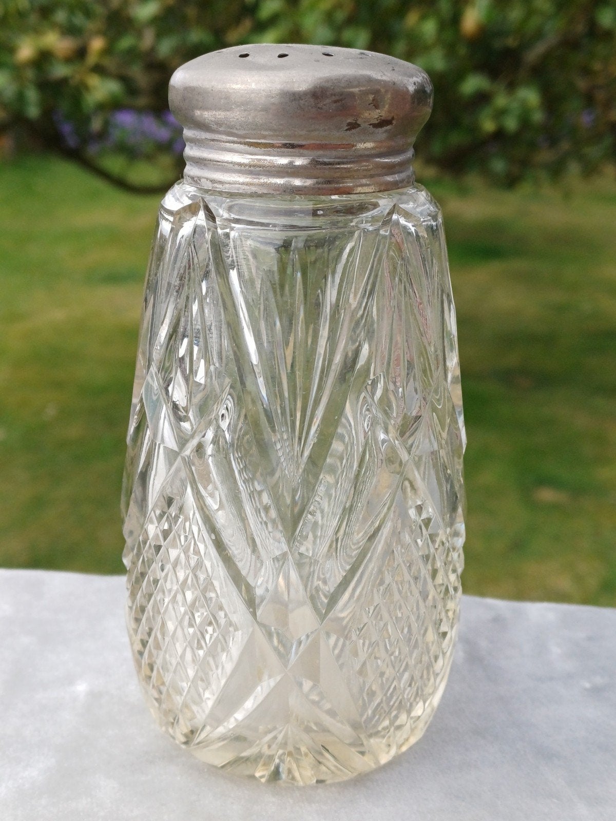 Kristallen Strooibus / Vaasje met Strooideksel voor € 15, Ophalen