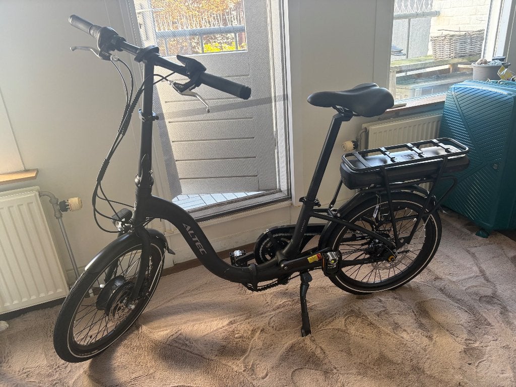 Electrische Altec vouwfiets bijna nieuw, Fietsen en Brommers, 20 inch of meer, Versnellingen, Zo goed als nieuw, Totaal opvouwbaar