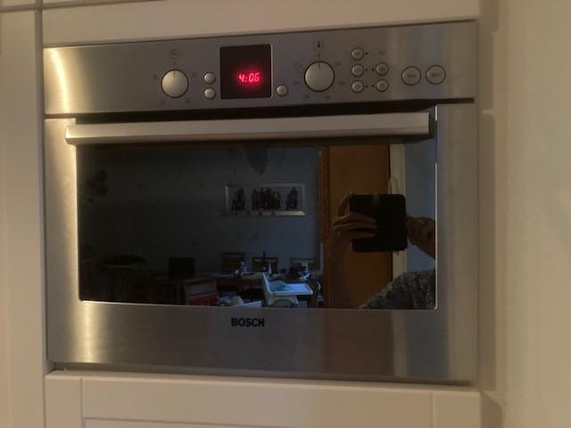 Bosch Combi Magnetron type HTHB84K, Ophalen, Combimagnetron, Gebruikt, Hete lucht