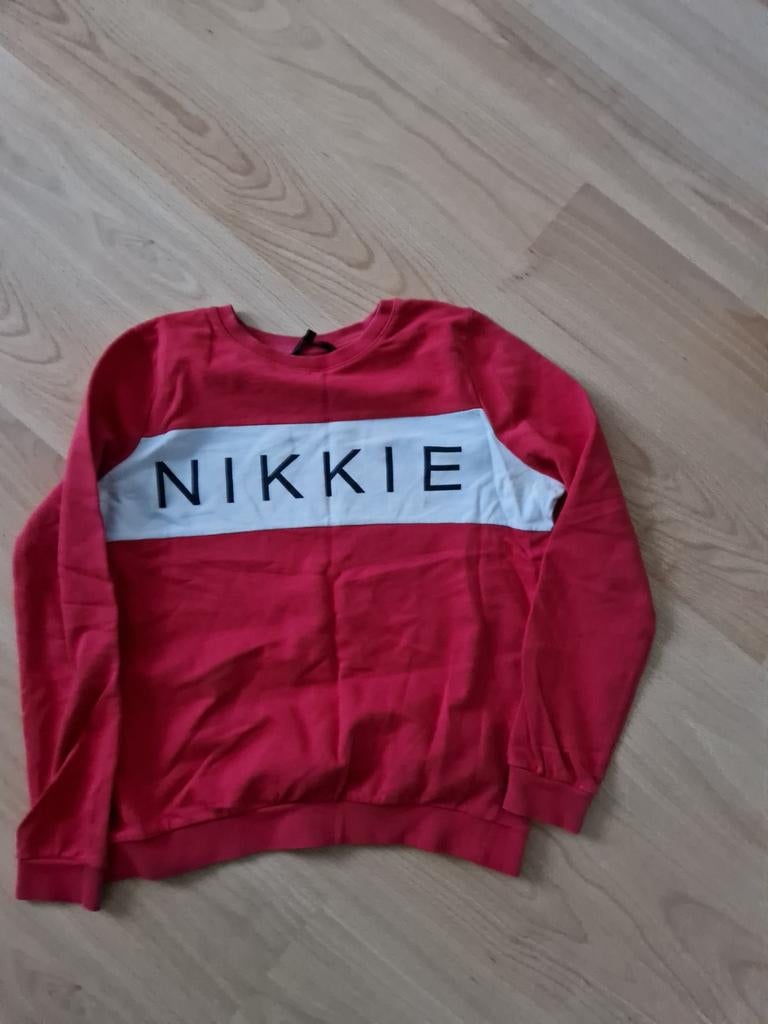trui rood Nikkie, Ophalen of Verzenden, Zo goed als nieuw, Maat 38/40 (M), Rood