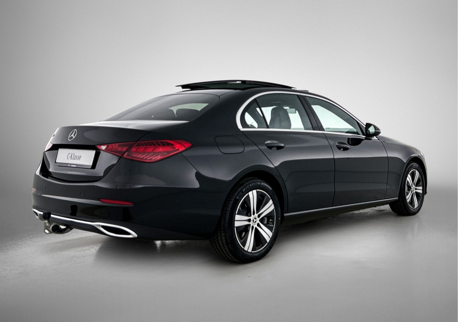 Mercedes-Benz C-Klasse Estate 300 e Business Solution | Warm, Auto's, Automaat, Achterwielaandrijving, Zwart, 4 cilinders