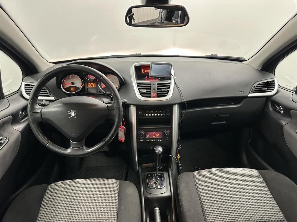 Peugeot 207 1.6 VTi Allure 5 DEURS TREKHAAK ECC CRUISE., Euro 5, Gebruikt, 4 cilinders, Met garantie (alle)