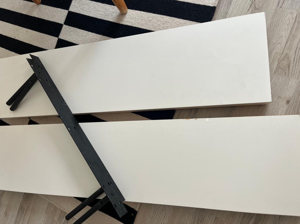 2x ikea lack wandplank (110 cm), Huis en Inrichting, Bureaus, Ophalen, Zo goed als nieuw