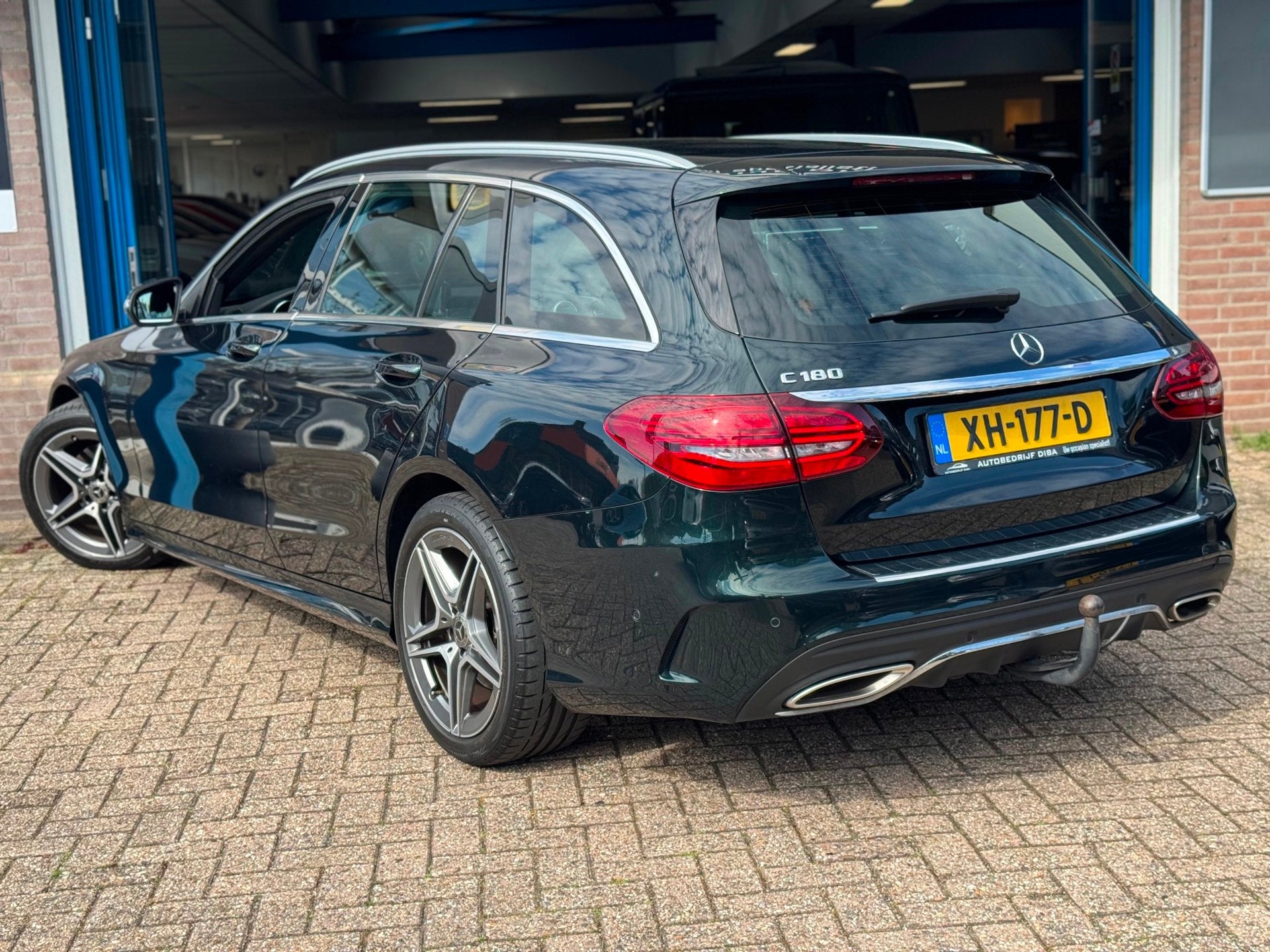 Mercedes-Benz C-klasse Estate 180 AMG 2018 AUT NAVI Trek NAP, Auto's, Automaat, Dealer onderhouden, C-Klasse, 750 kg