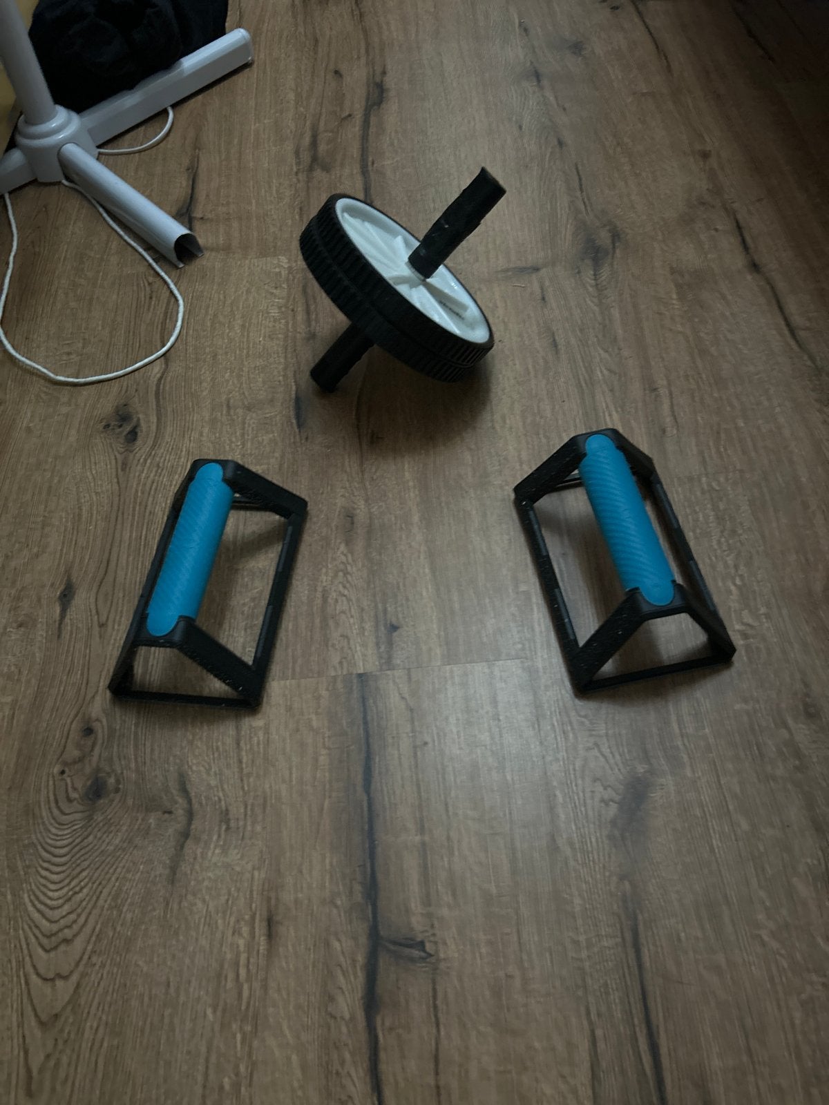 Buikspierwiel en Push-up Steunen Set, Sport en Fitness, Ophalen of Verzenden, Gebruikt, Buik, Buikspierwiel