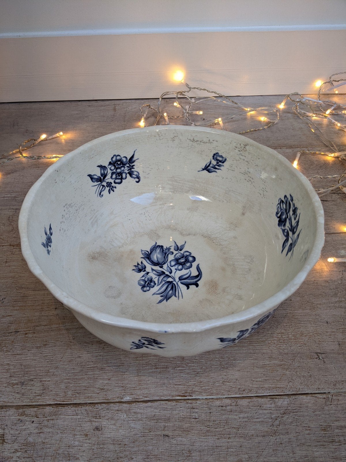 Antieke Maastrichtse Aardewerk Kom - Bouquets Bleus, Ophalen