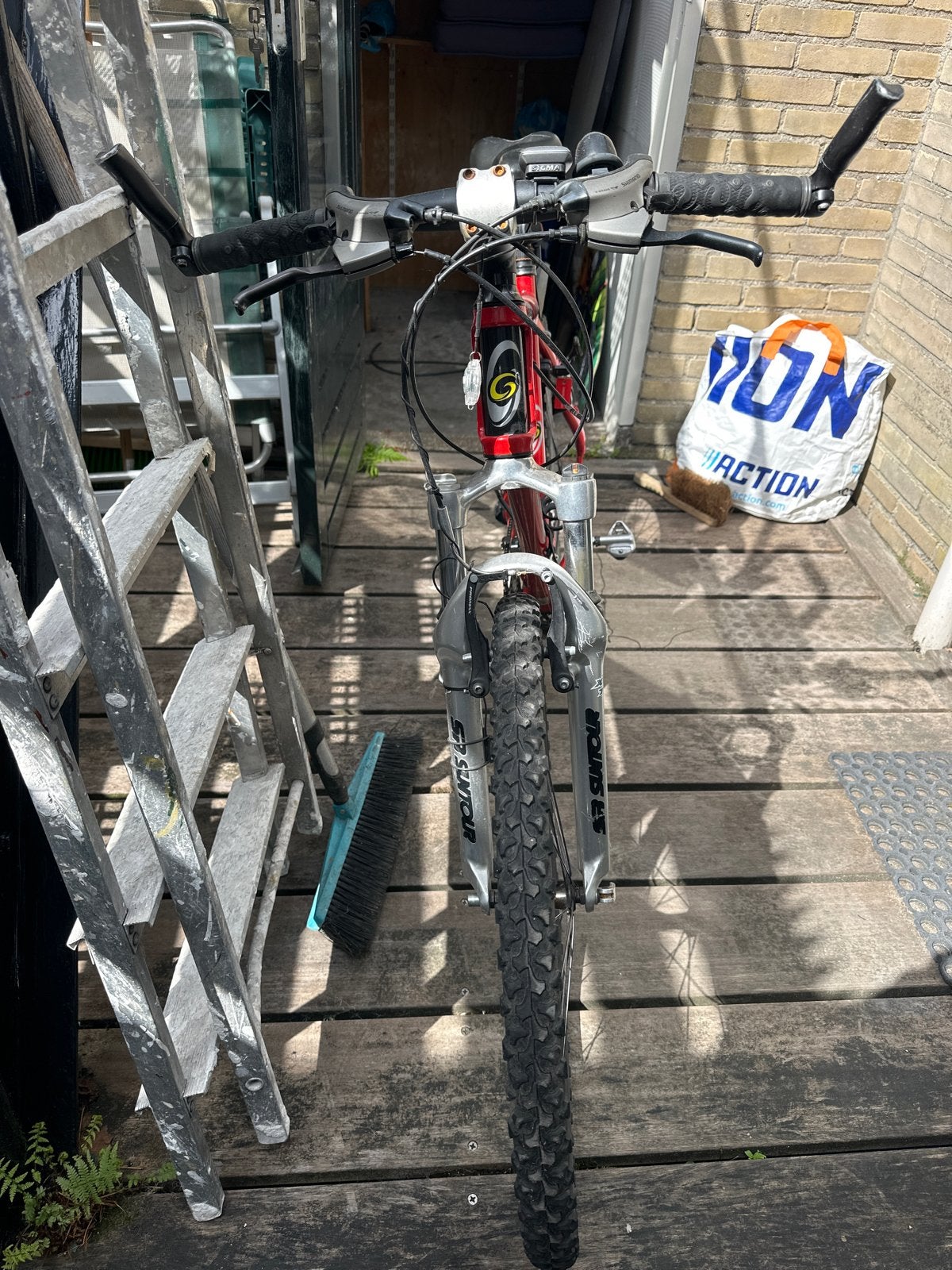 Gitane Mountainbike - Rode Fiets met Verende Voorvork, Fietsen en Brommers, Fietsen | Mountainbikes en ATB, Gebruikt, Hardtail