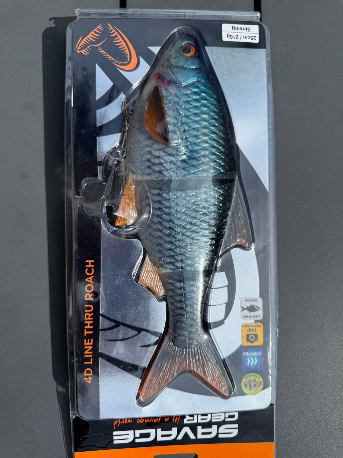 Nieuwe 25cm line Thru Roach Sinking, Watersport en Boten, Hengelsport | Roofvissen, Ophalen of Verzenden, Nieuw, Overige typen