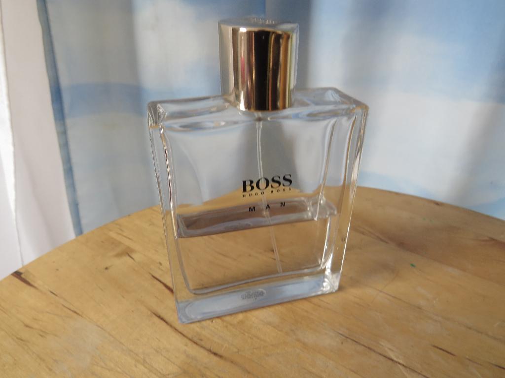 restant Hugo Boss eau de toilette man 4028, Ophalen of Verzenden, Gebruikt