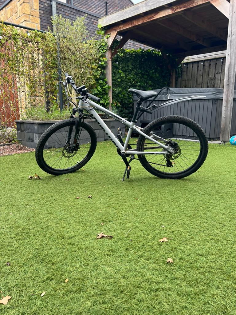 Zo goed al nieuwe kinder mountainbike 7-12 jaar, Fietsen en Brommers, Fietsen | Mountainbikes en ATB, Zo goed als nieuw, Schijfrem