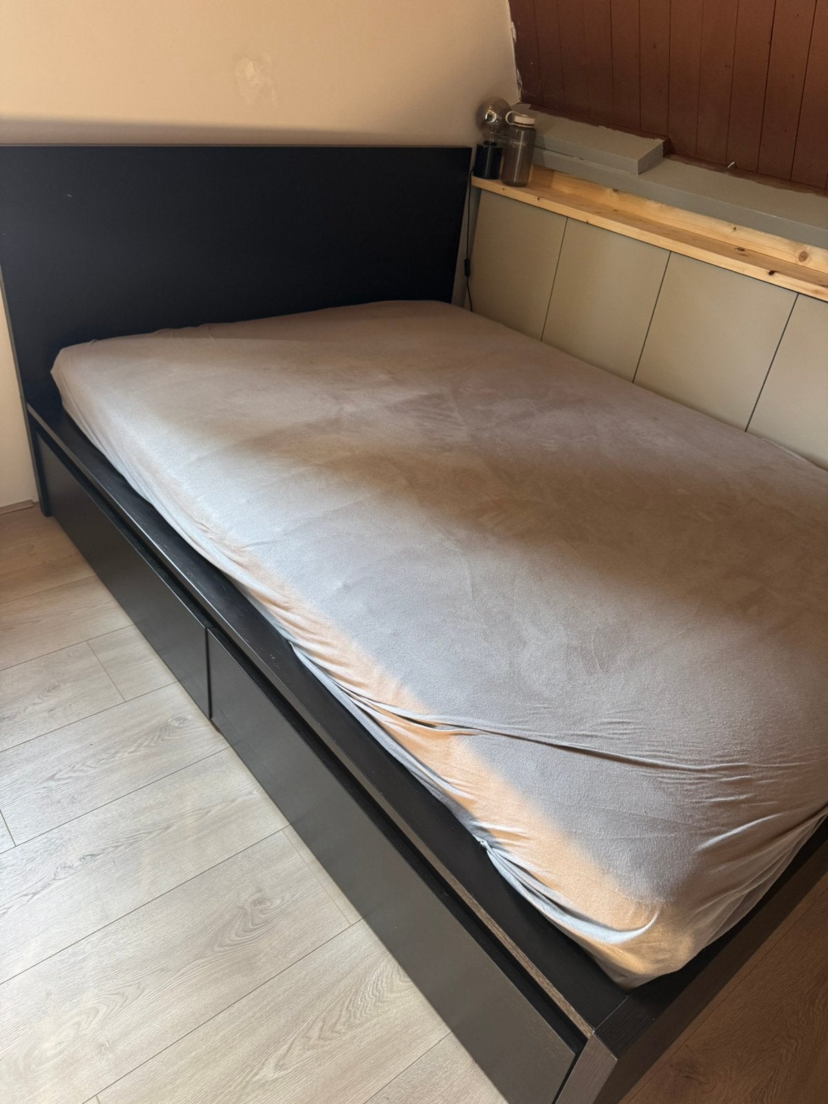 Ikea Malm bed bruin/zwart, Huis en Inrichting, Slaapkamer | Bedden, Ophalen, Overige materialen, Zwart, Tweepersoons
