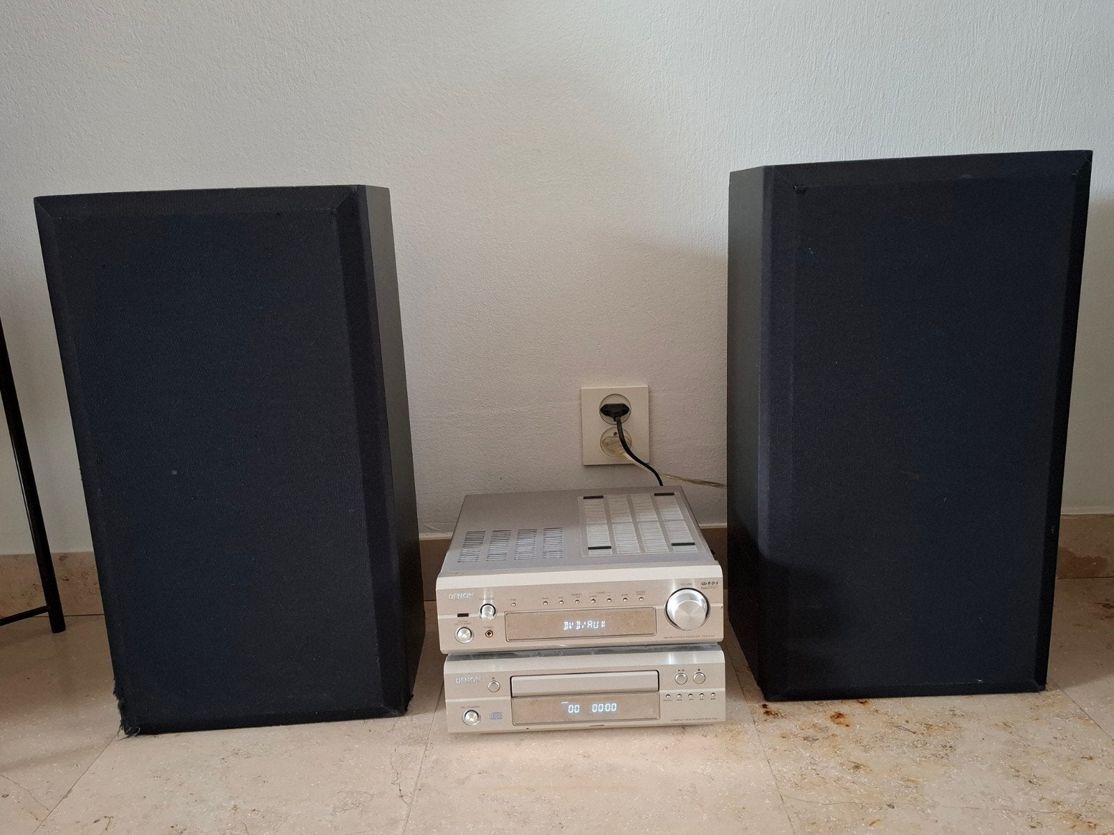 Denon DRA-F101 Stereo Receiver met CD-speler en Bose boxen, Ophalen, Gebruikt, Denon, Tuner of Radio