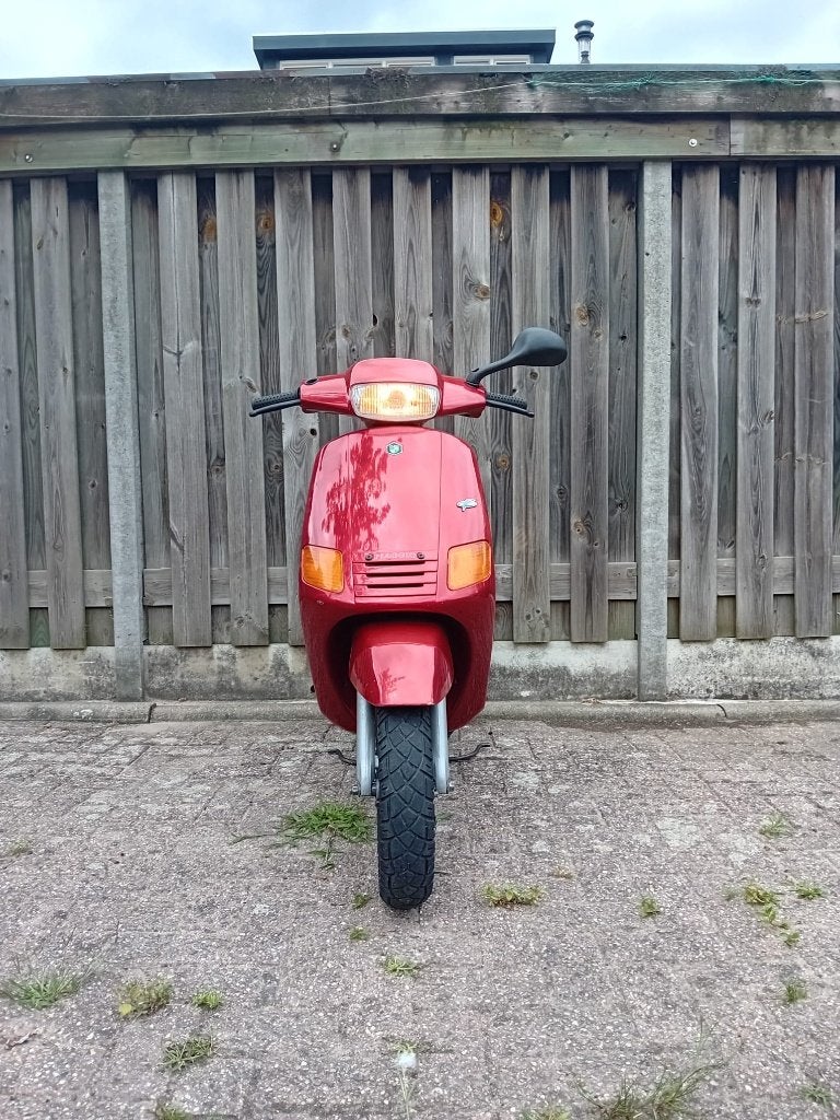 Piaggio Zip type 1, Fietsen en Brommers, Scooters | Piaggio, Gebruikt, Maximaal 45 km/u, Zip, Ophalen of Verzenden