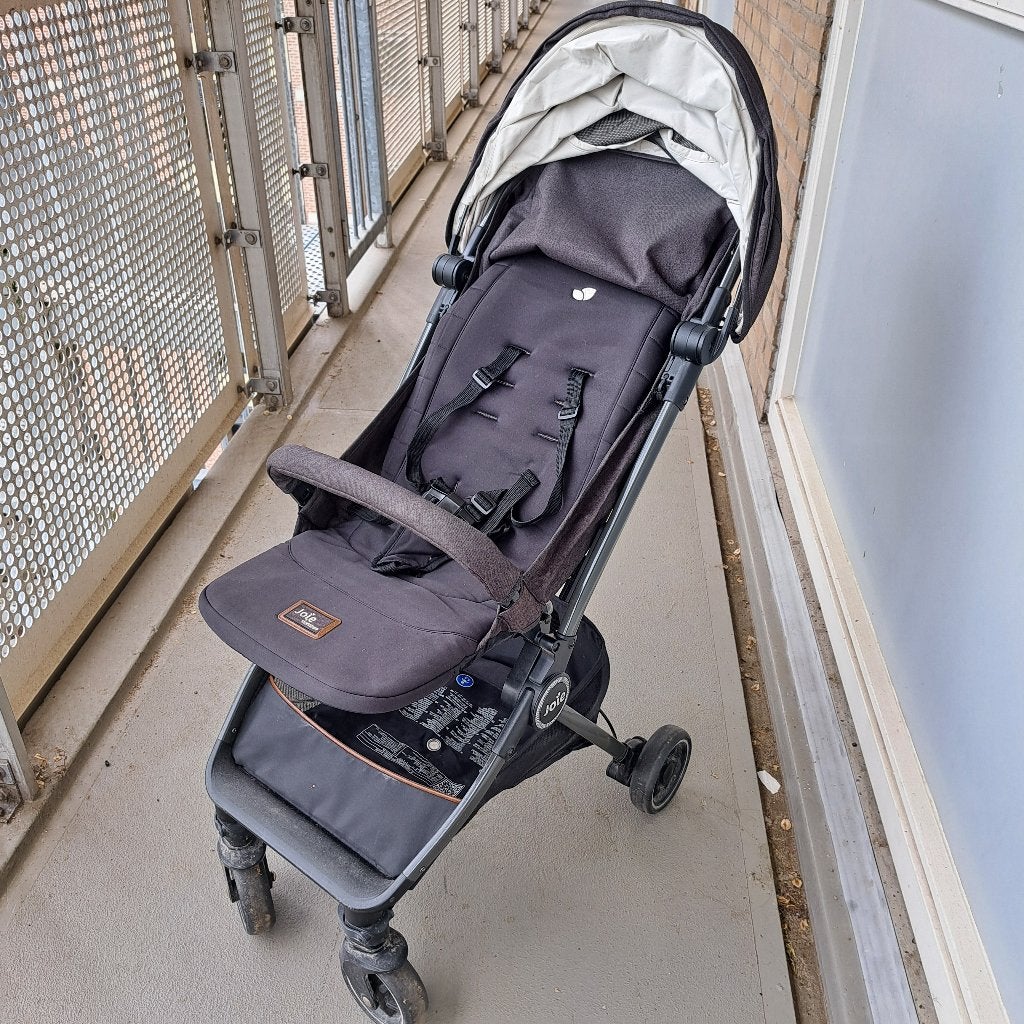 Joie buggy, Ophalen, Zo goed als nieuw, Overige merken, Regenhoes