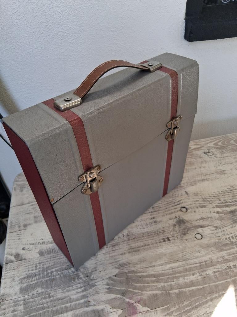 Vintage platenkoffer / opbergkoffer, Ophalen