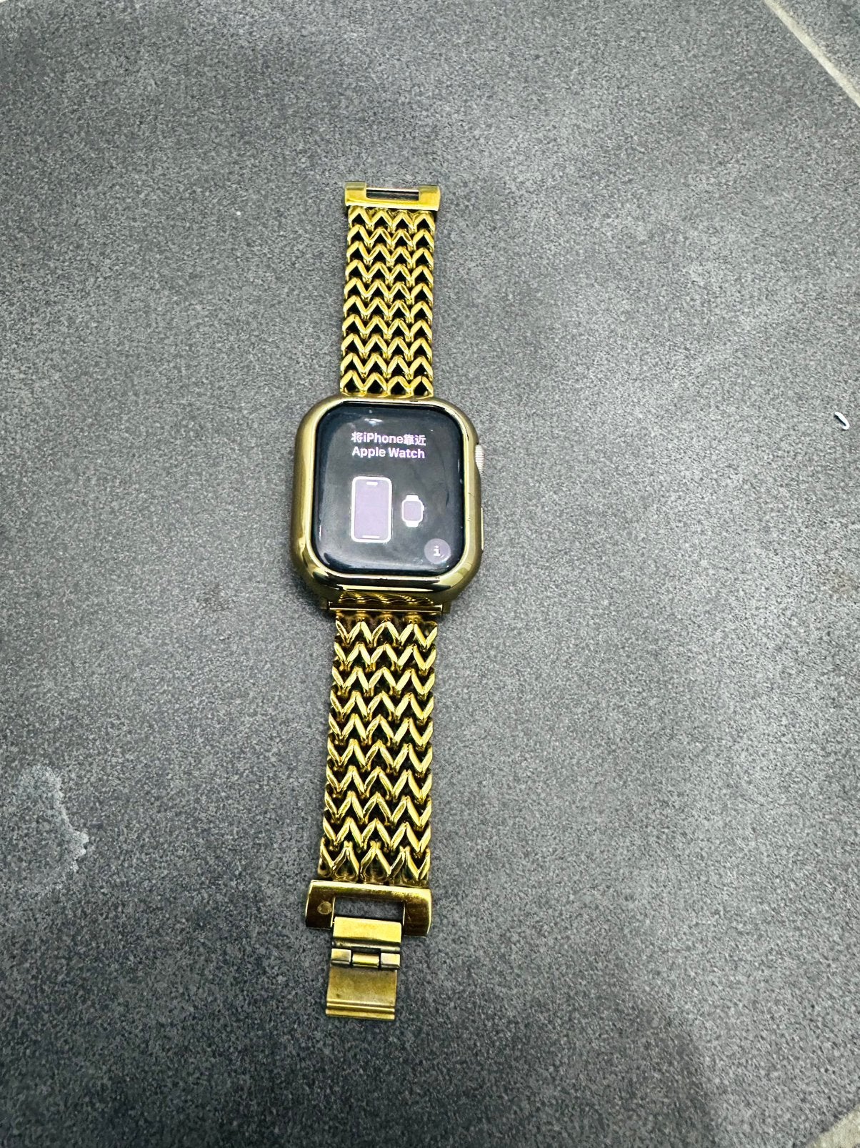 Apple watch, iwatch 7 met een goudkleurig bandje, Ophalen of Verzenden, Zo goed als nieuw, Goud, Overige merken