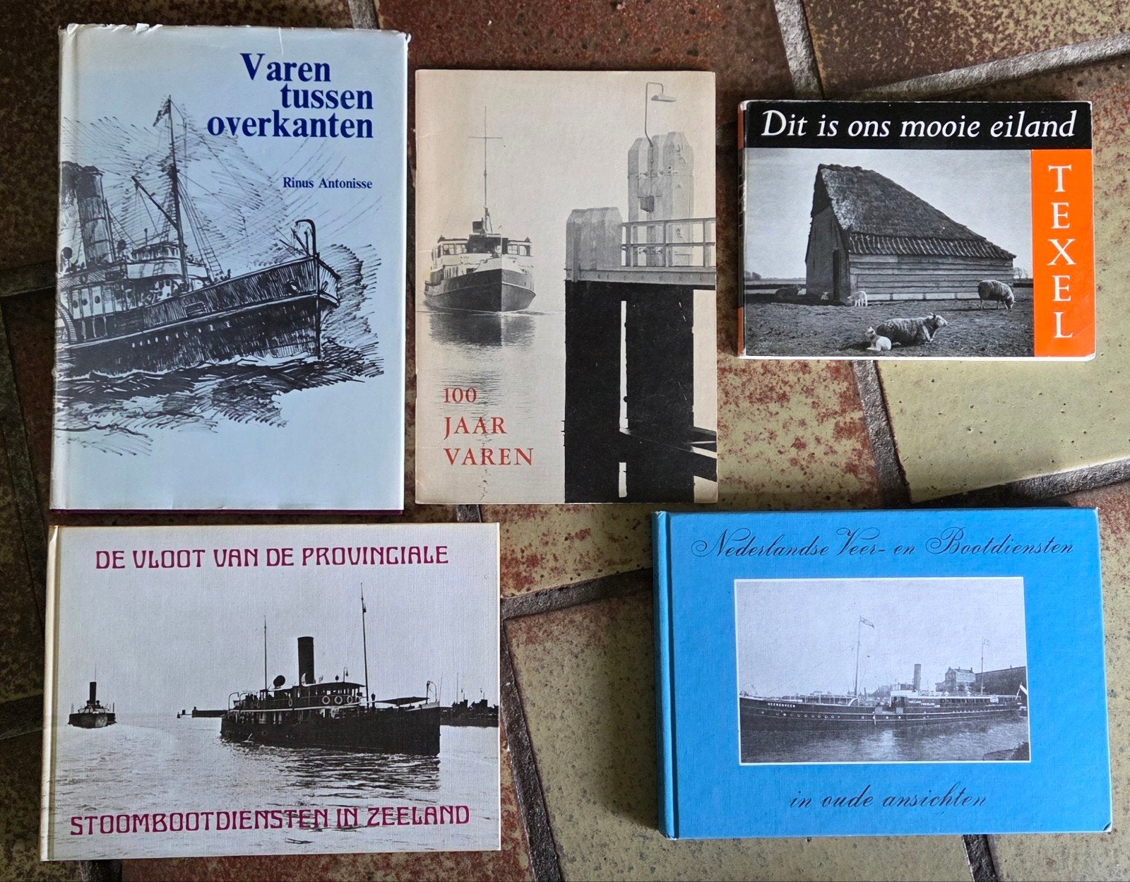 VEERBOOTEN BOEKEN en boekje TEXEL, Ophalen of Verzenden, Boek of Tijdschrift