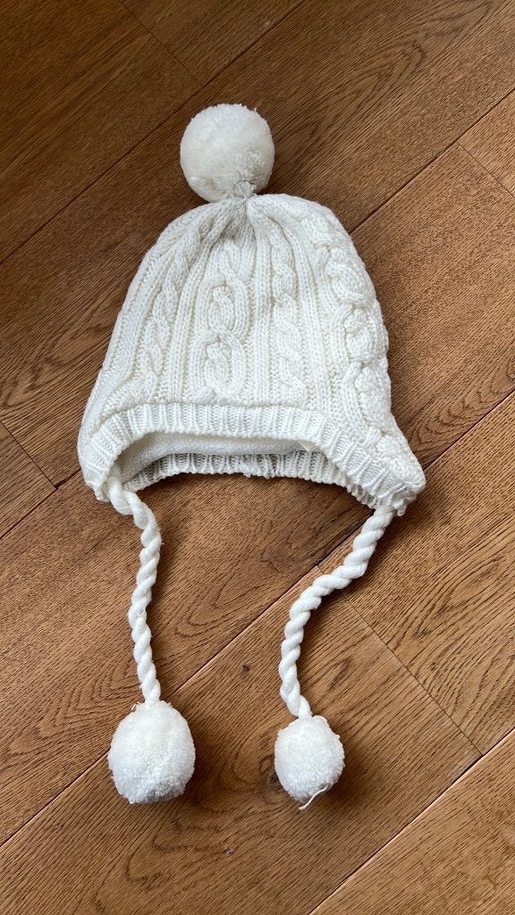 Warme baby muts met pompom maat 56/68 Prenatal beige - zgan, Kinderen en Baby's, Jongetje of Meisje, Maat 56, Ophalen of Verzenden