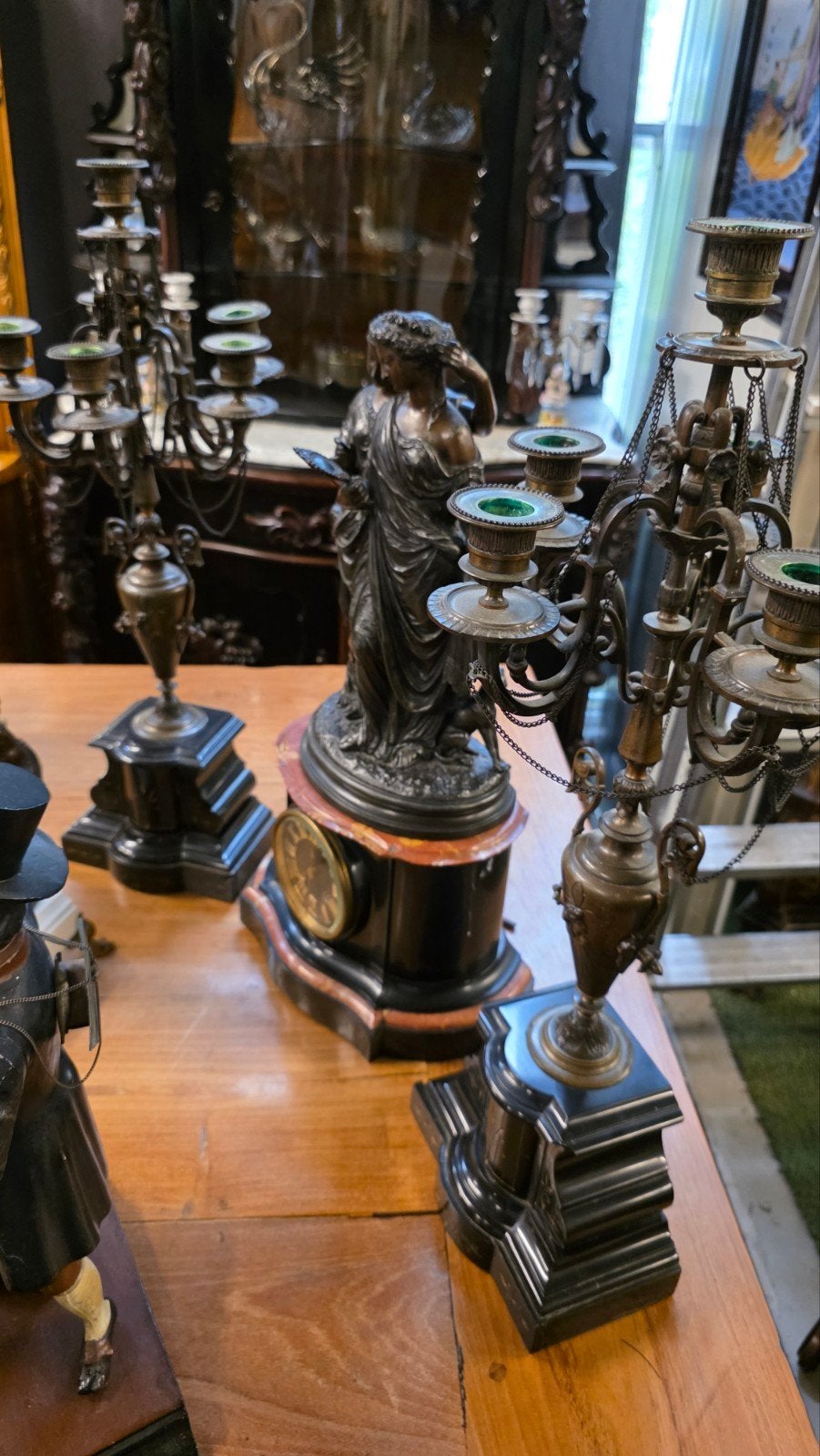 Groot antiek bronzen klokkenstel € 300l, Ophalen, Koper of Brons