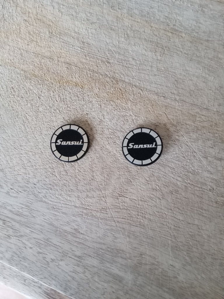 set Sansui ronde speaker logo's, Verzenden, Zo goed als nieuw, Stickers en Plaatjes