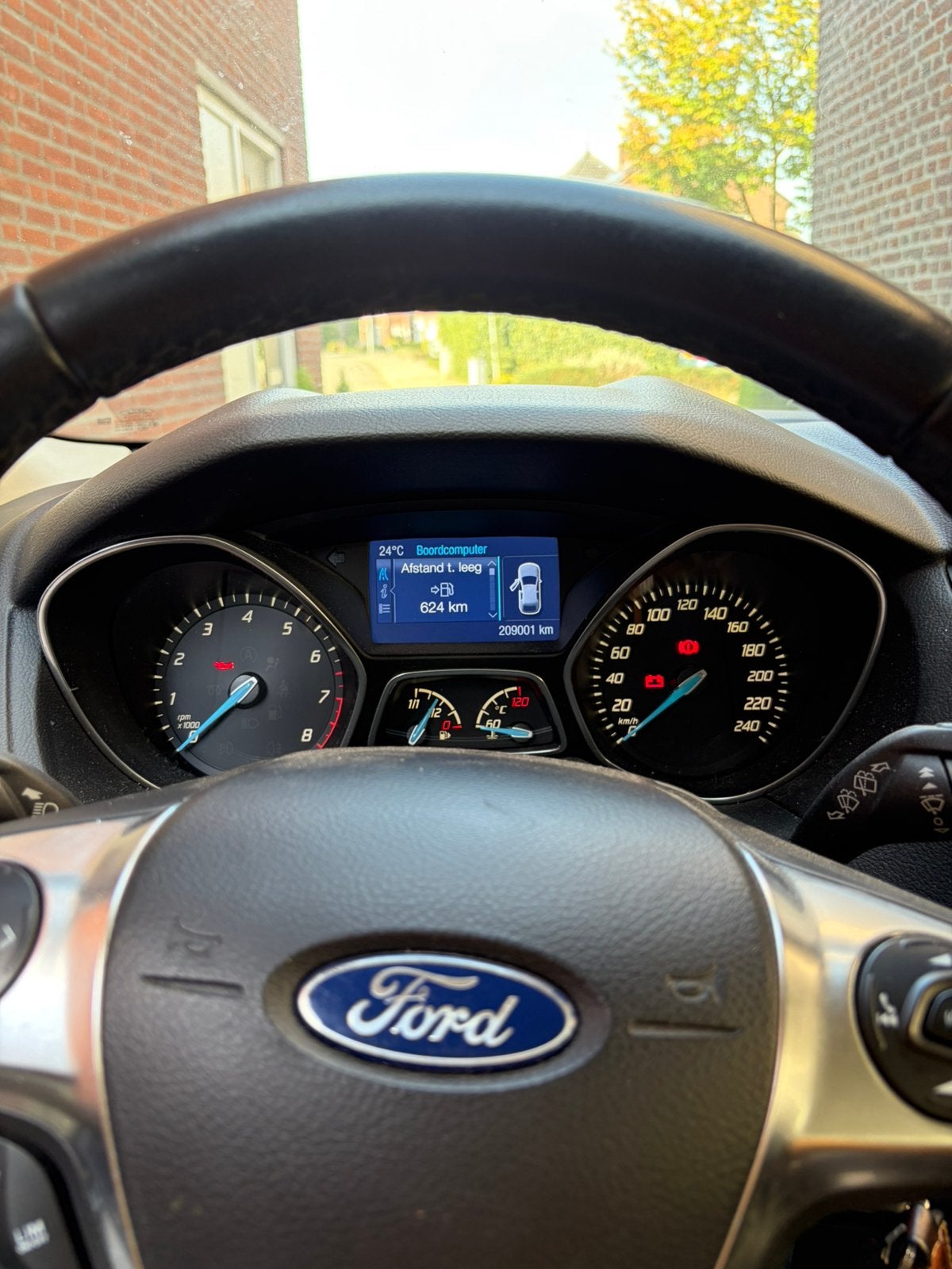 Ford Focus 1.0 Ecoboost 74KW Wagon 2014 Grijs, Auto's, 100 pk, Origineel Nederlands, Handgeschakeld, Particulier