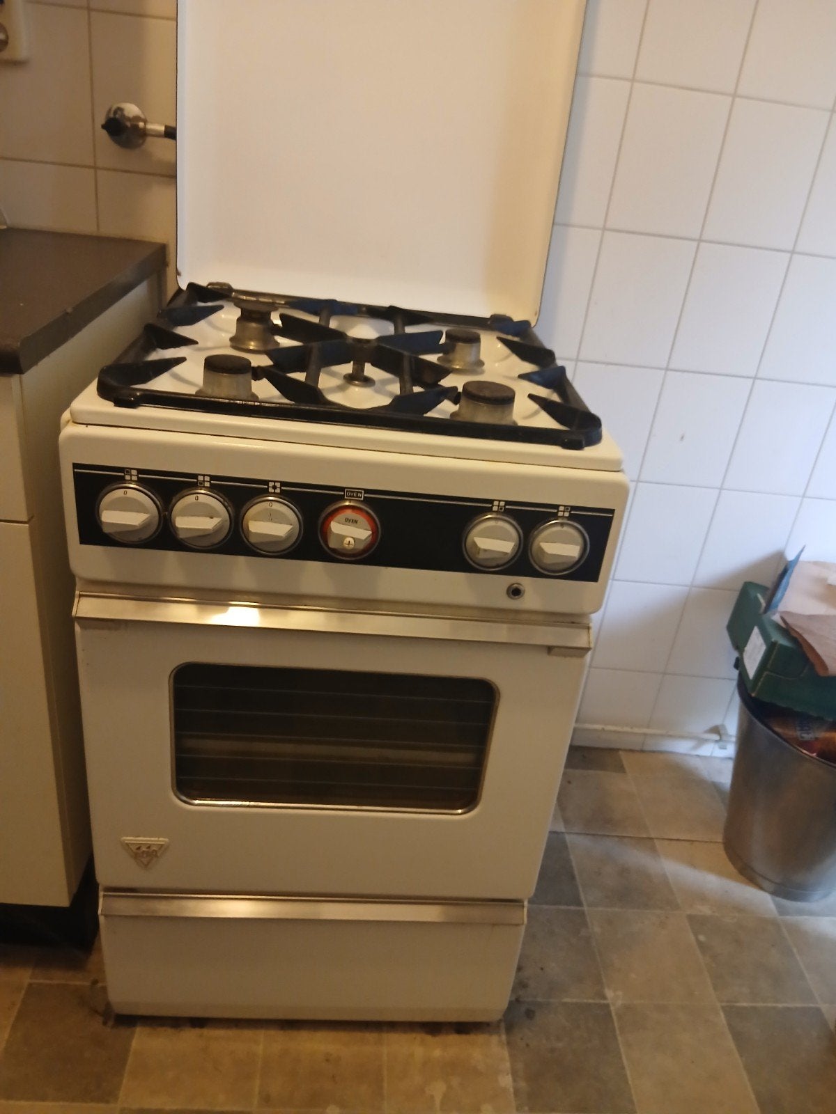 ATAG gasfornuis met oven - Vrijstaand, Witgoed en Apparatuur, Fornuizen, Ophalen, Gebruikt, 4 kookzones, Gas